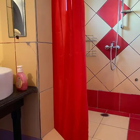 X-bar Apartment *